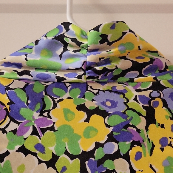 Nine West Women's Floral Sleeveless Top - Multicolor - Picture 5 of 9